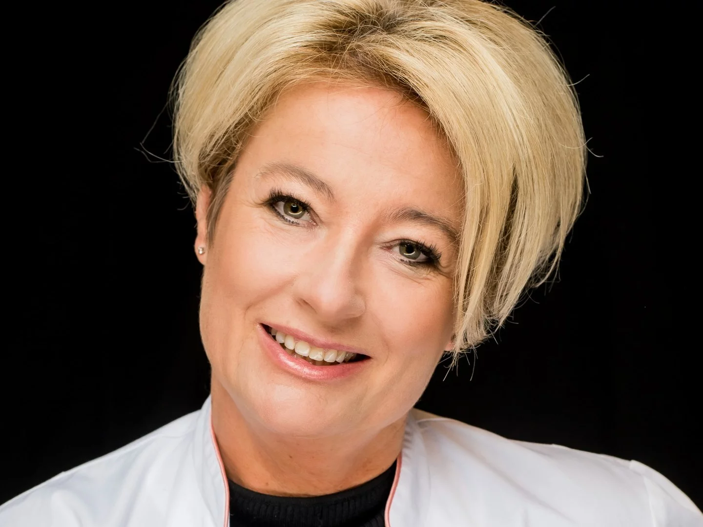Prof. Irena Walecka