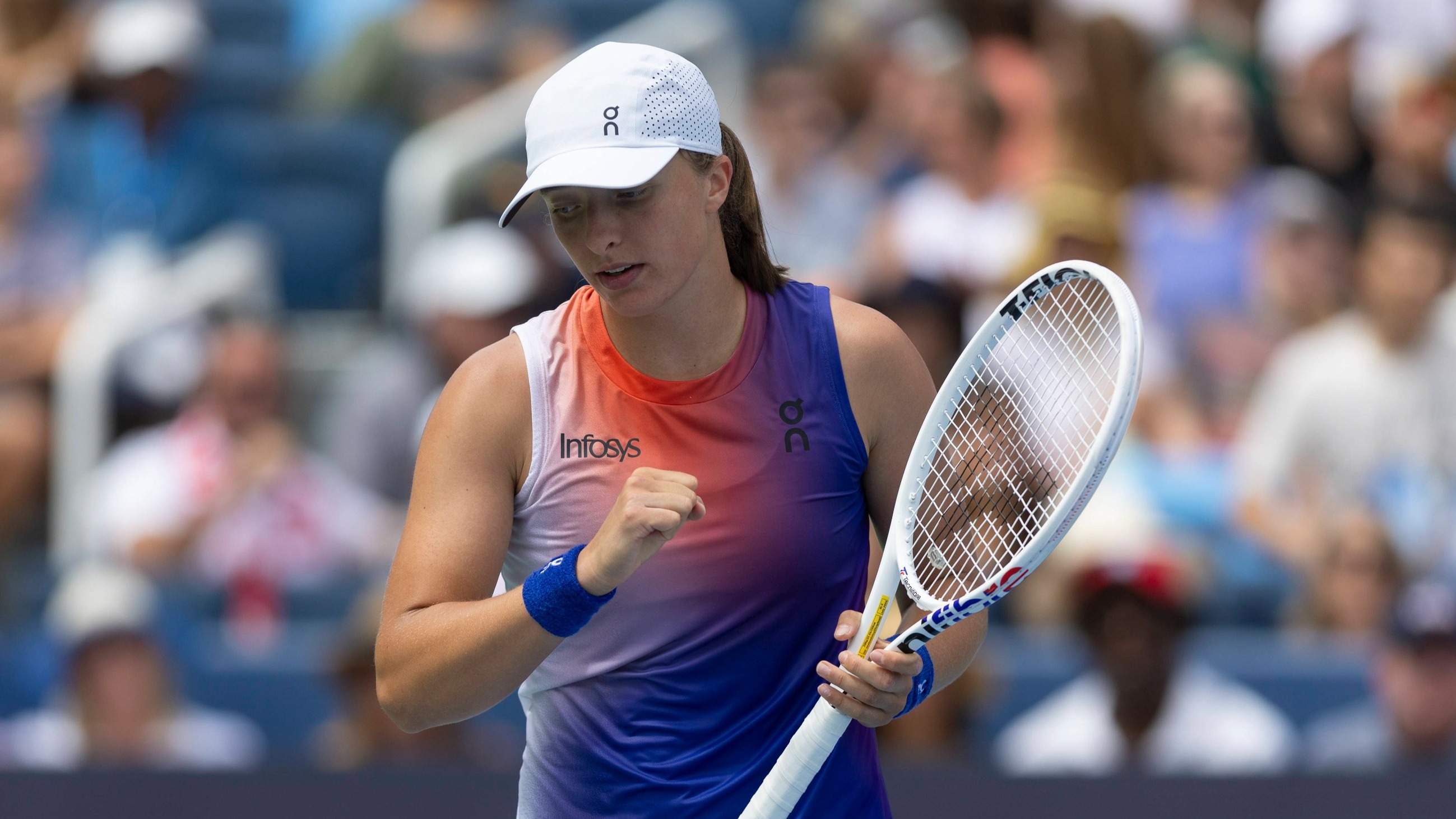 Iga Świątek musiała opuścić kort. Doszło do scysji z trenerem – Tenis – Sport Wprost