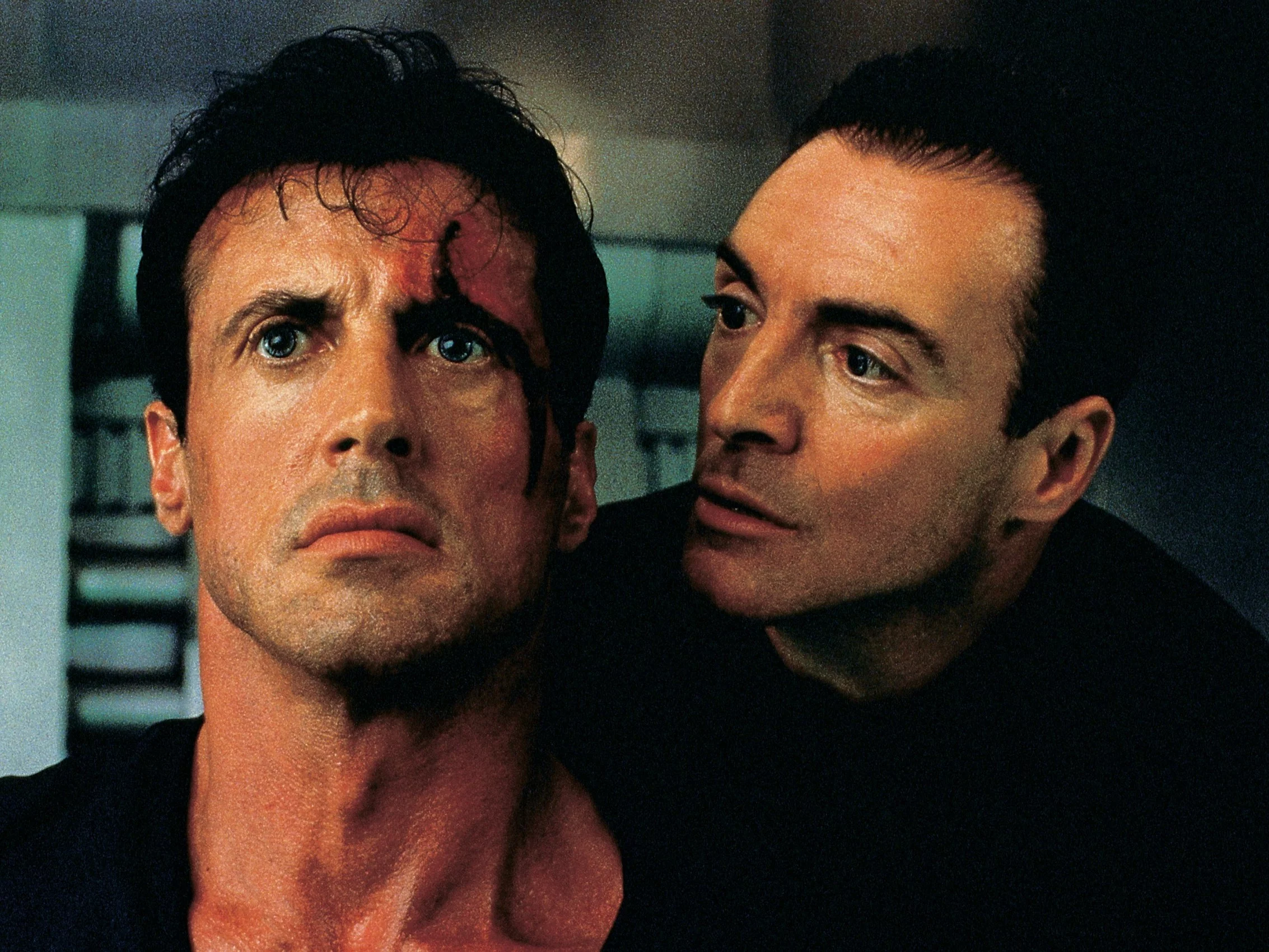 Kadr z filmy „Sędzia Dredd”, Sylvester Stallone, Armand Assante