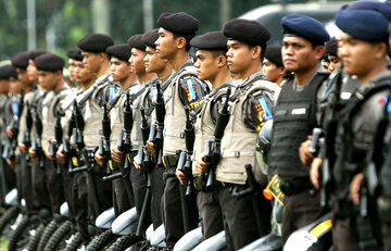 Indonezyjscy policjanci
