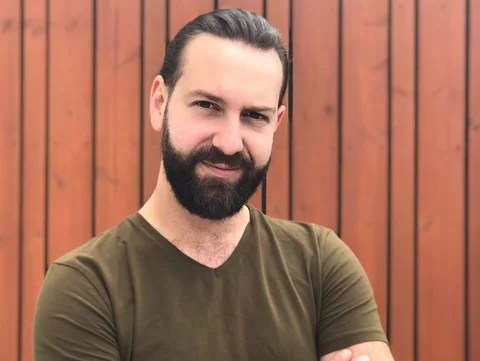 Dawid Szurmiej, producent „Innego końca nie będzie”