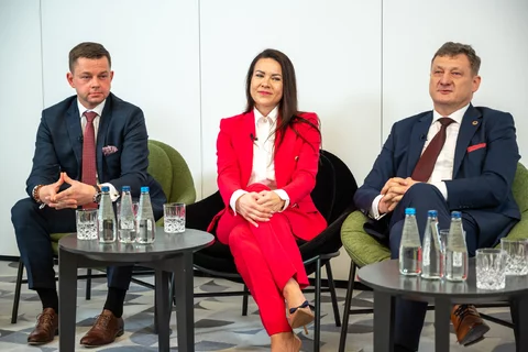 Nauka na sprzedaż. Debata WPROST