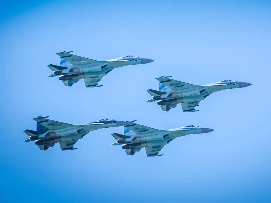 Myśliwce Su-35 na na pokazach armii rosyjskiej