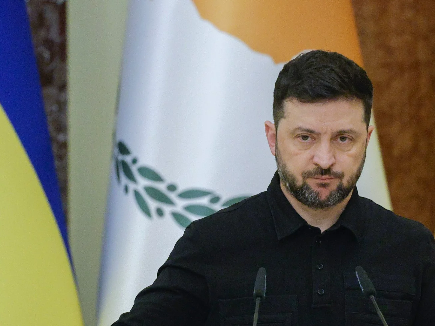 Samolot z Zełenskim lądował w Dublinie. Doszło do niepokojącego incydentu