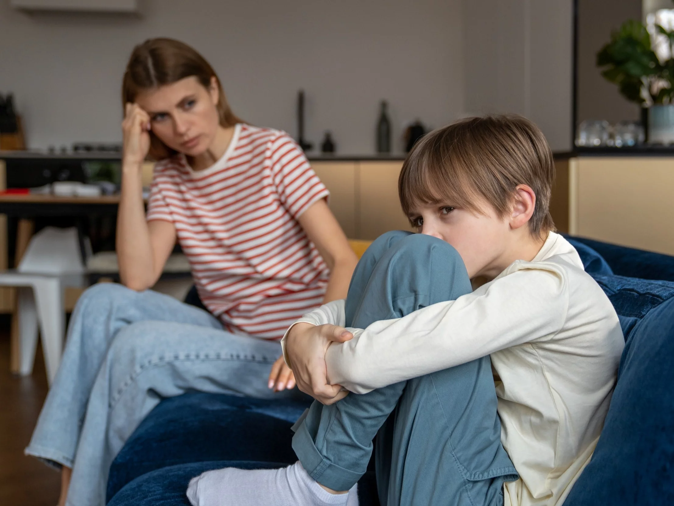 Jak polscy rodzice naddiagnozują swoje dzieci. „To nie choroba psychiczna, tylko brak więzi”