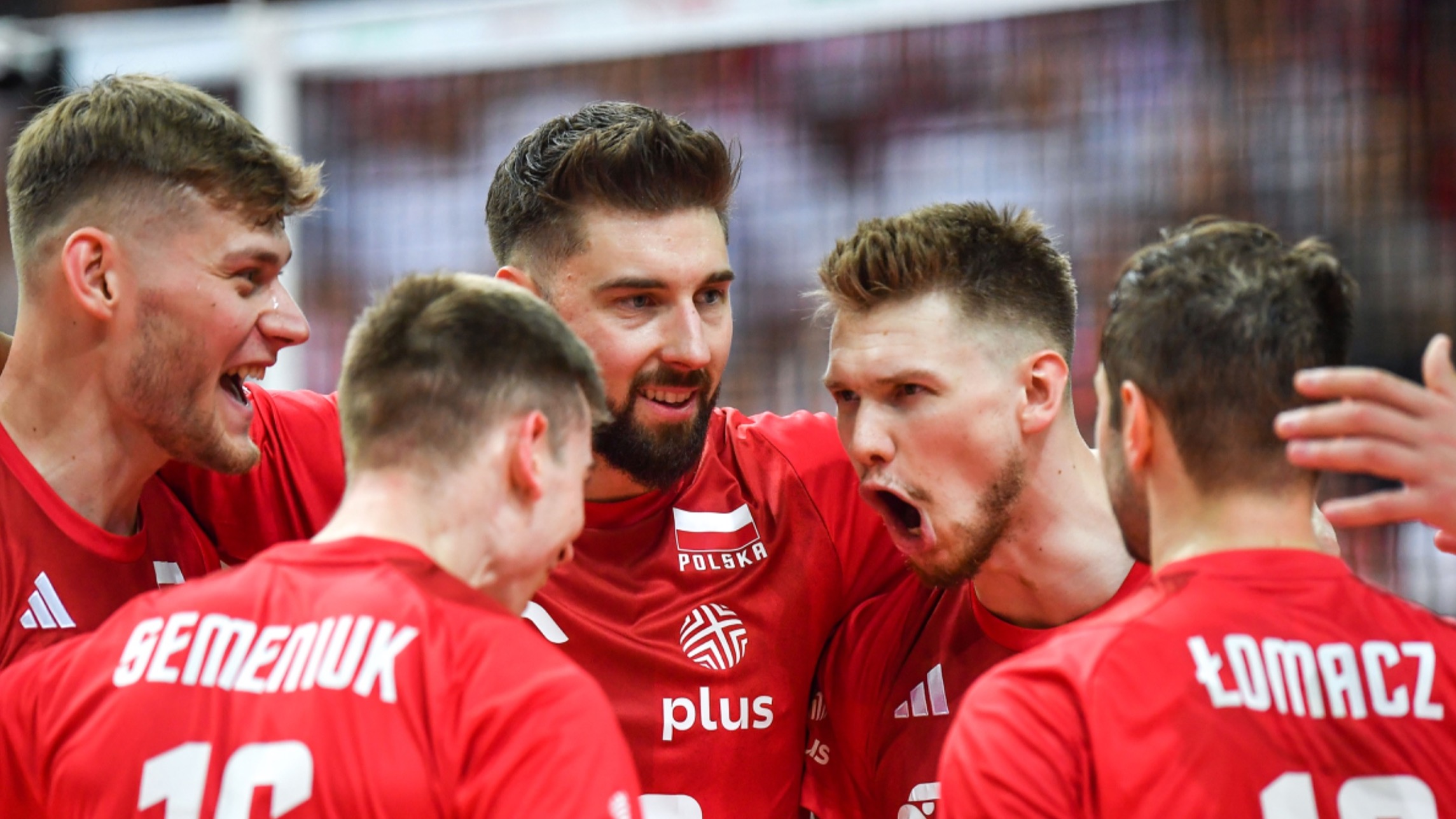 Jakub Kochanowski zatrzymał samolot z reprezentacją. Siatkarz zapomniał telefonu – Siatkówka – Sport Wprost