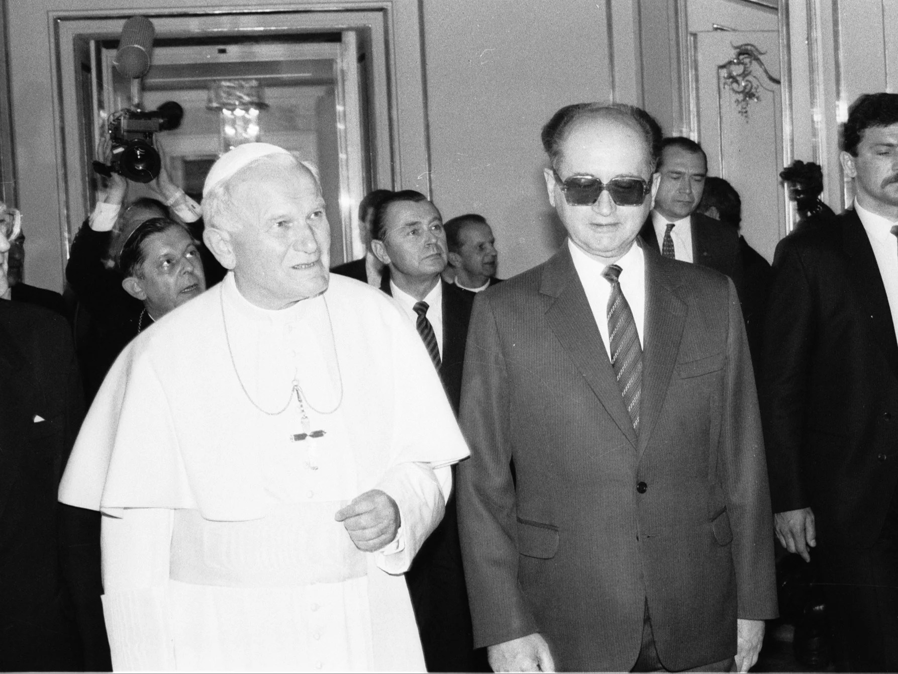 Jan Paweł II i gen. Wojciech Jaruzelski
