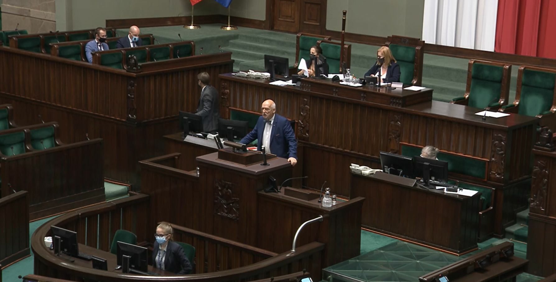 Korwni-Mikke oskarża rząd o zabicie 100 tys. ludzi. Reaguje wicemarszałek Sejmu - Vimarsana News