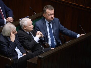 Jarosław Kaczyński, Mariusz Błaszczak i Ryszard Terlecki w Sejmie