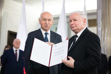 Jarosław Kaczyński przyjmuje nominację poselską