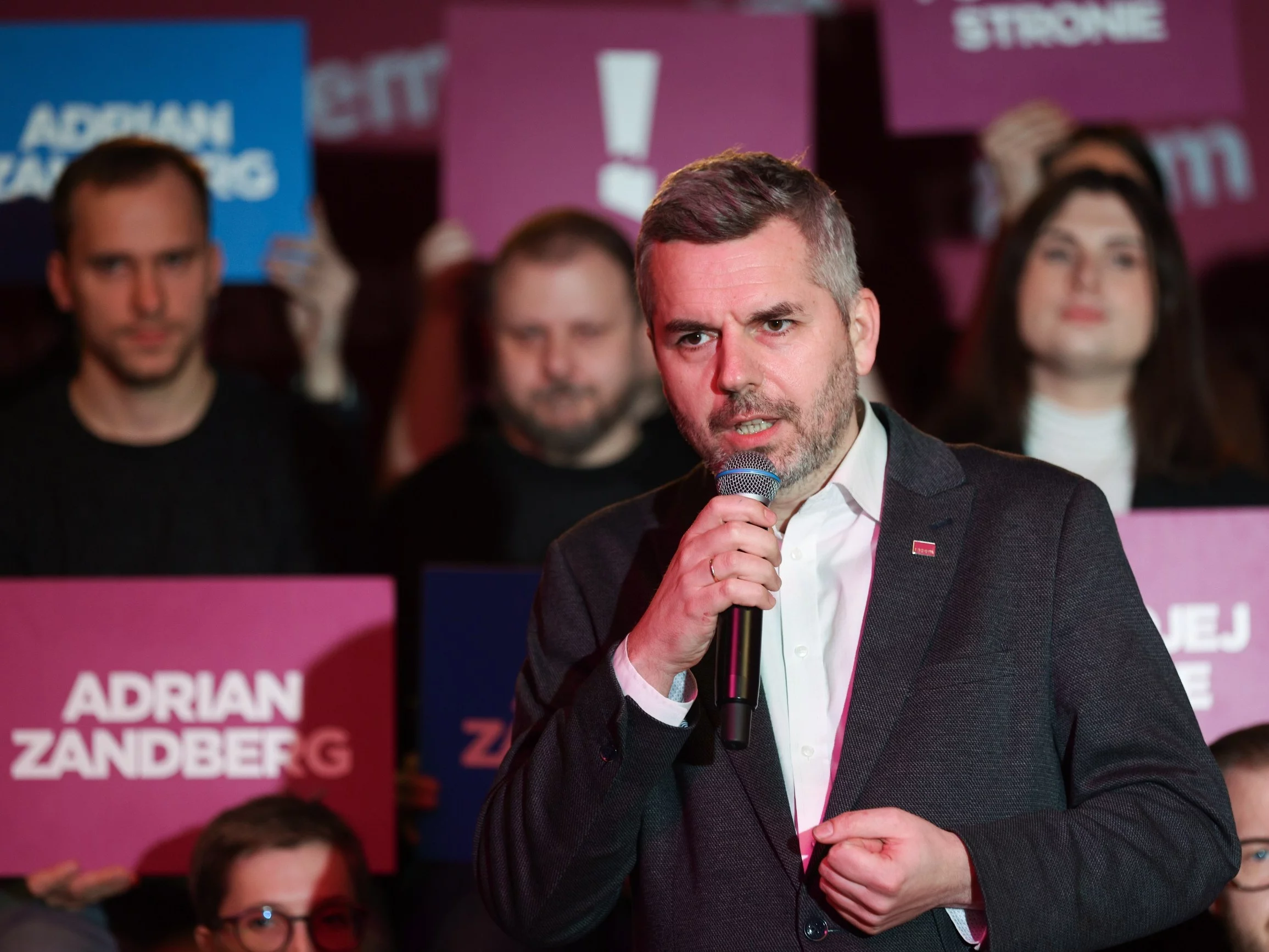 Jasna deklaracja posła Partii Razem. „Lewica wybrała wygodne fotele”