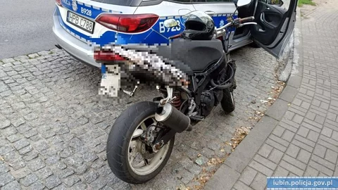 Motocykl bez obowiązkowego wyposażenia