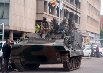 Jeden z czołgów na ulicach Harare
