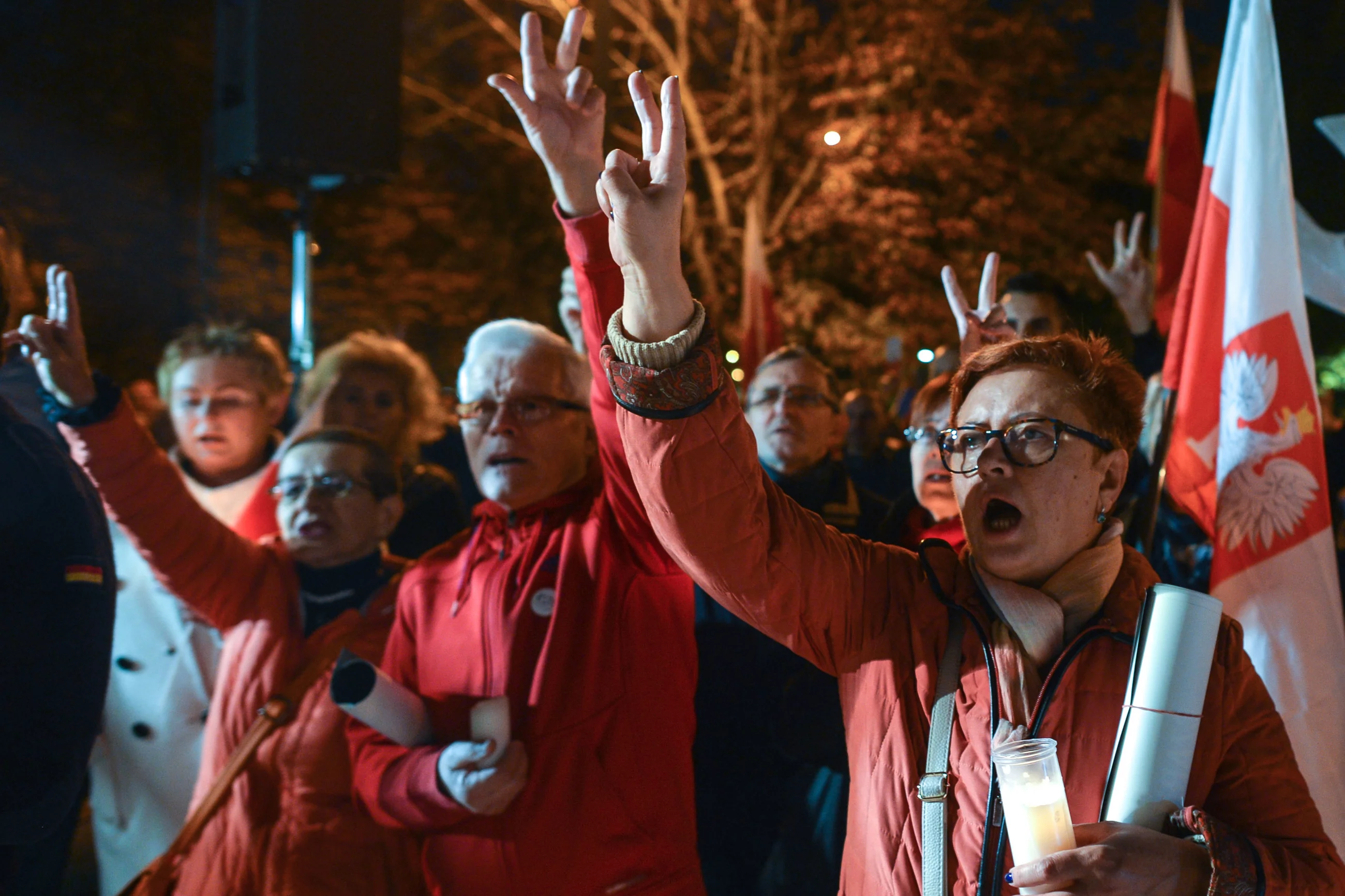 Protestujący przeciwko reformie sądownictwa