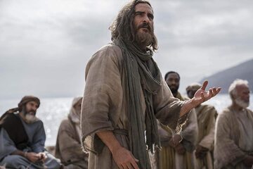Joaquin Phoenix jako Jezus w filmie "Maria Magdalena"