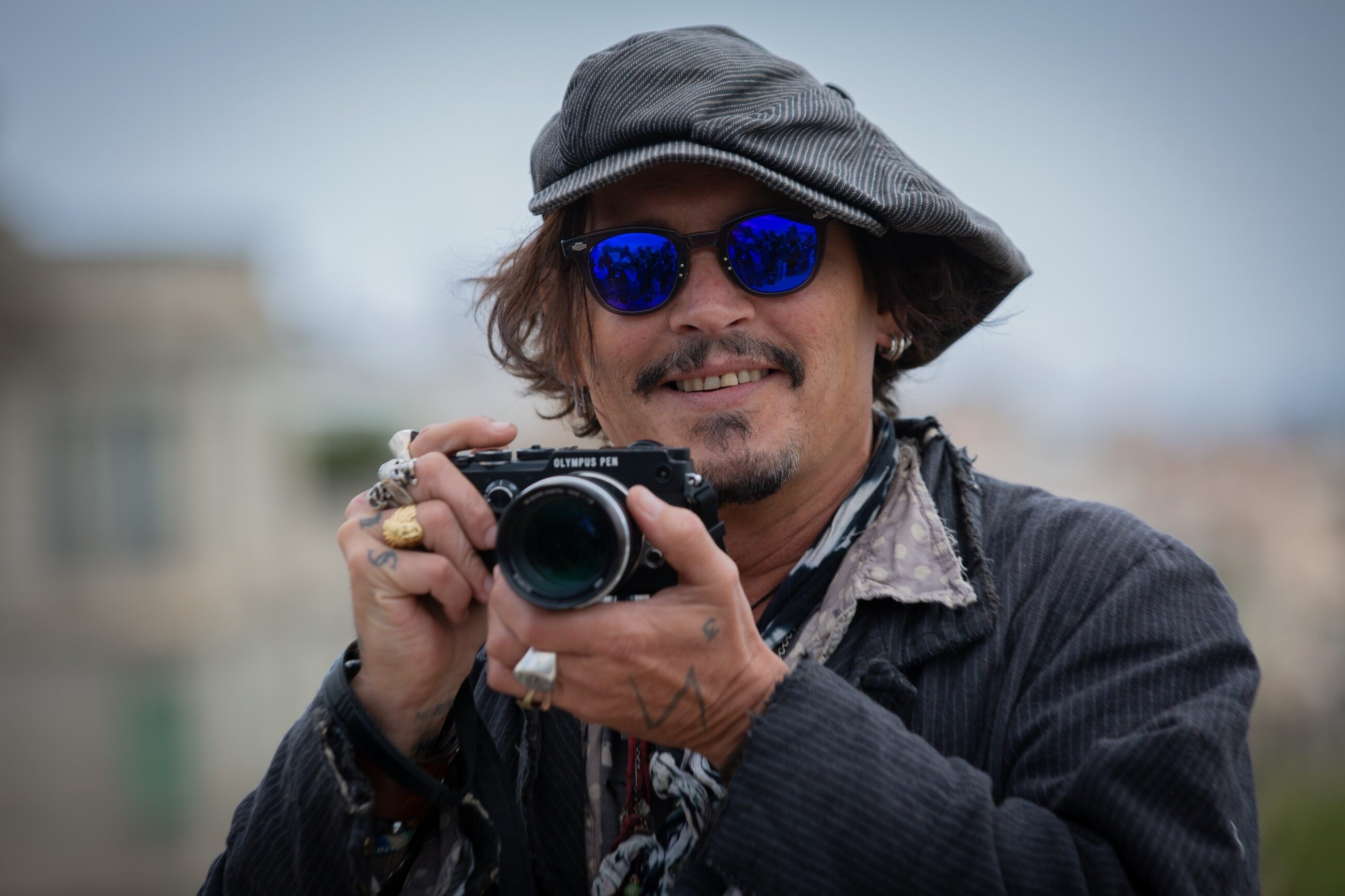 Johnny Depp żali się w mediach: Hollywood mnie bojkotuje - Vimarsana News