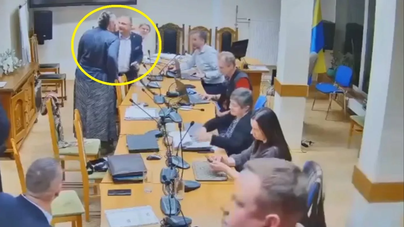 Potężna awantura na Radzie Gminy. „Umiesz trzymać język za zębami?”, „Nie drzyj ryja”