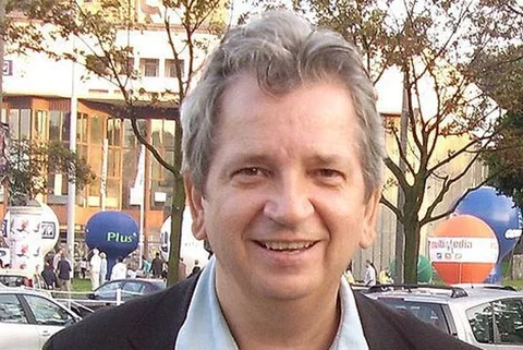 Julisz Machulski, reżyser i scenarzysta "Ambassady" (fot. Sławek/Wikipedia)
