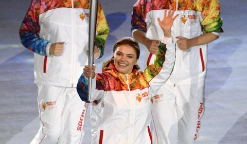 Alina Kabajewa w trakcie ostatniej zimowej olimpiady w Soczi (fot. Robin Utrecht / Action Press / Foto Olimpik / Newspix.pl )