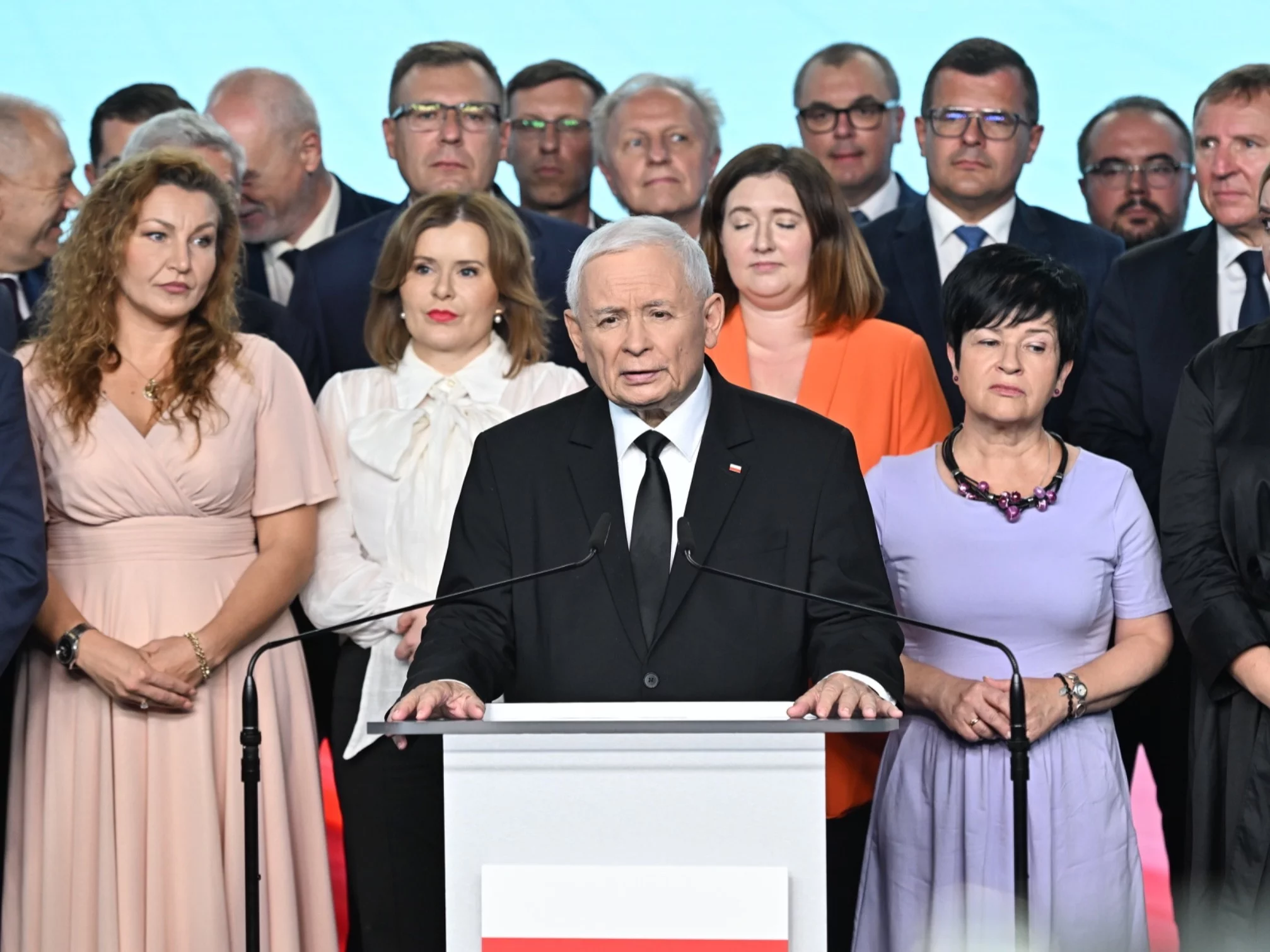 Prezes PiS Jarosław Kaczyński oraz politycy partii podczas konferencji prasowej w siedzibie Prawa i Sprawiedliwości