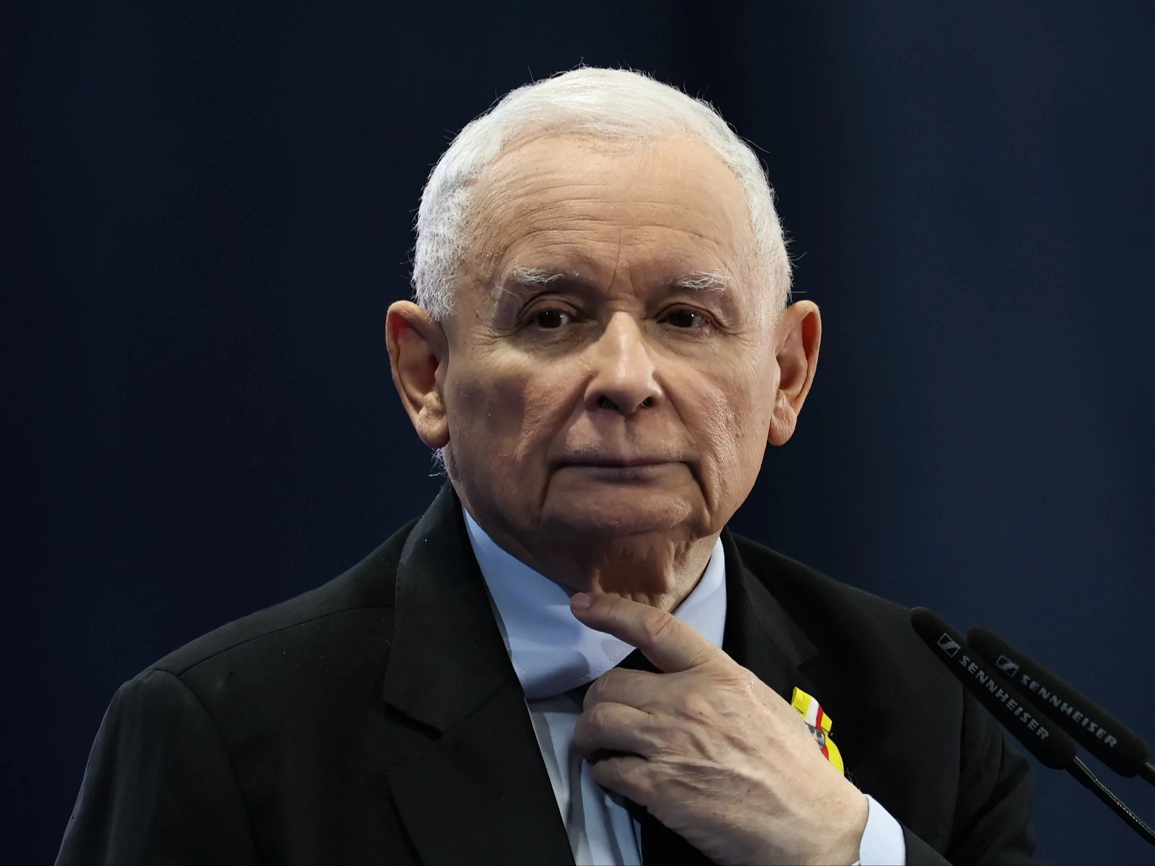 Kaczyński chce rozerwać Konfederację. „Pytanie, czy układ bosakowo-mentzenowy przetrwa”