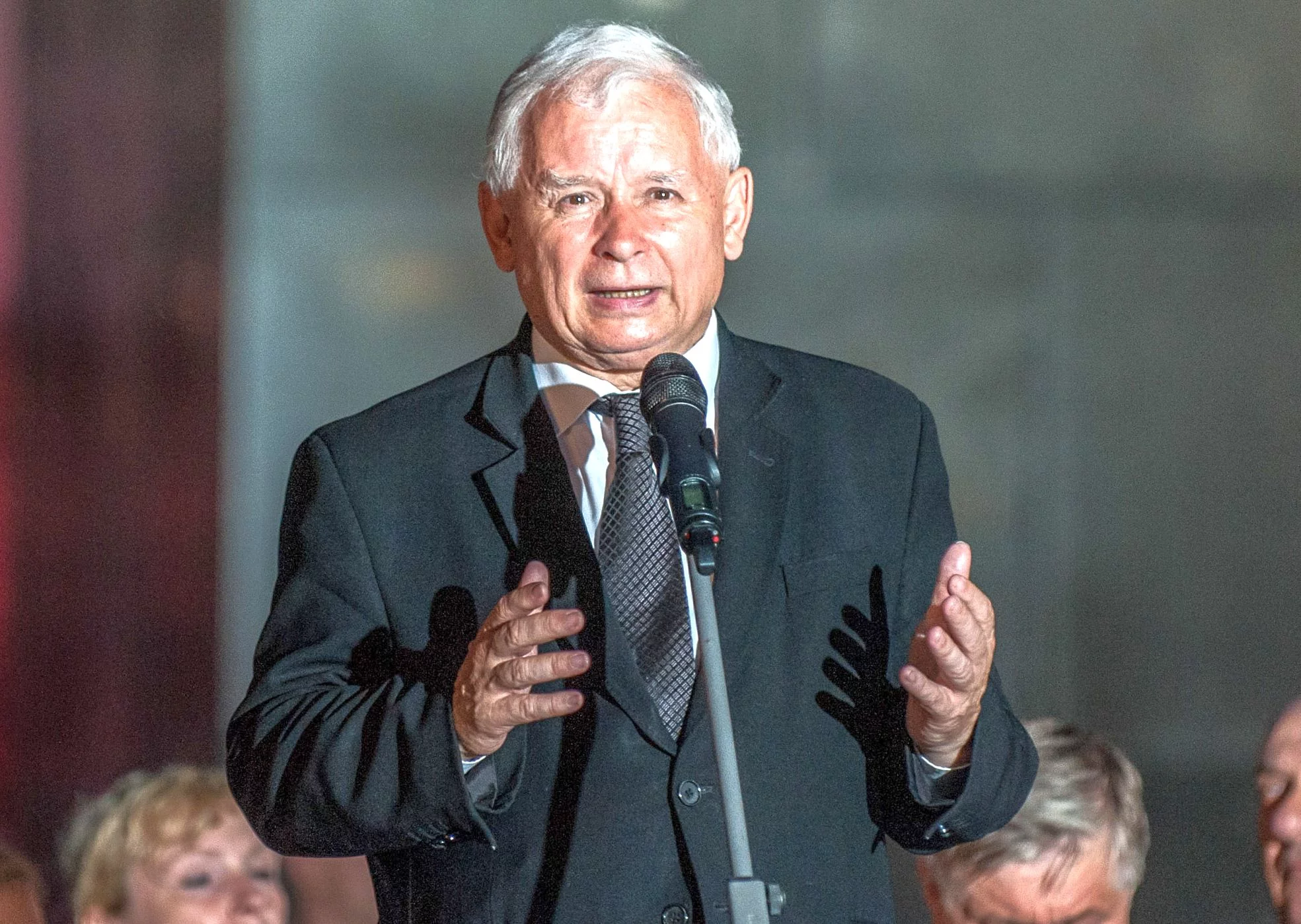 Prezes PiS Jarosław Kaczyński podczas 88. miesięcznicy