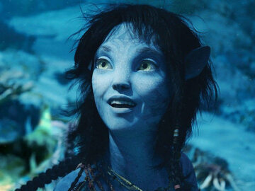 Kadr z filmu „Avatar: Istota wody”