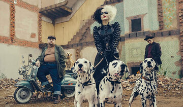 Kadr z filmu „Cruella”