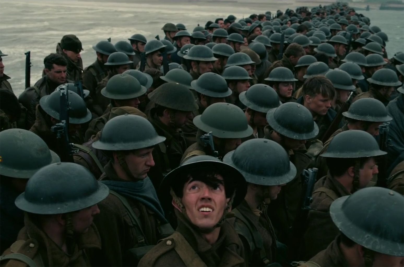 kadr z filmu "Dunkierka" (2017)