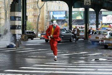 Kadr z filmu "Joker"