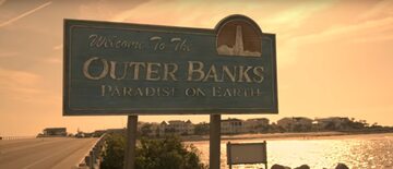 Kadr z serialu „Outer Banks”