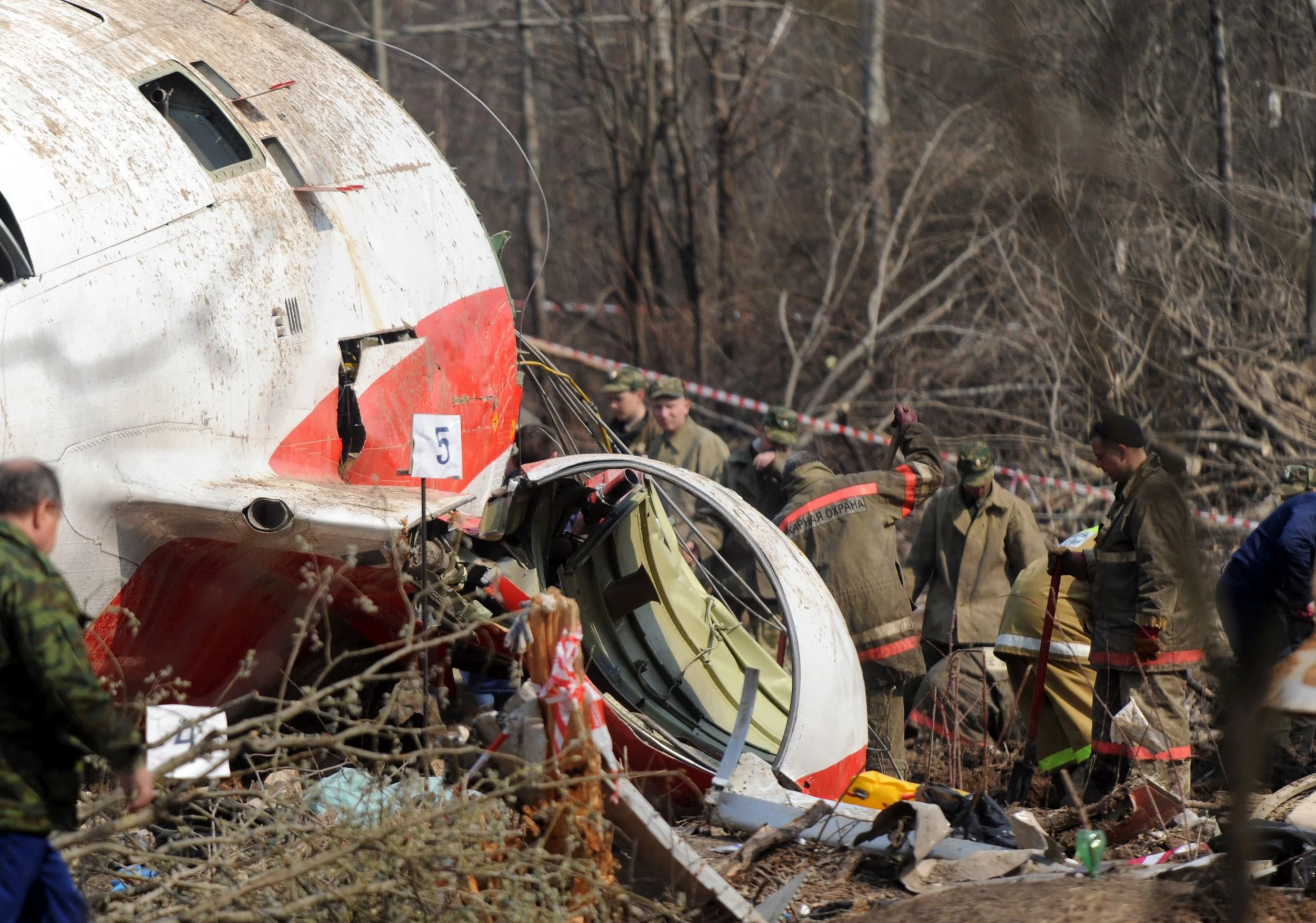 Wrak Tu-154 po katastrofie w Smoleńsku