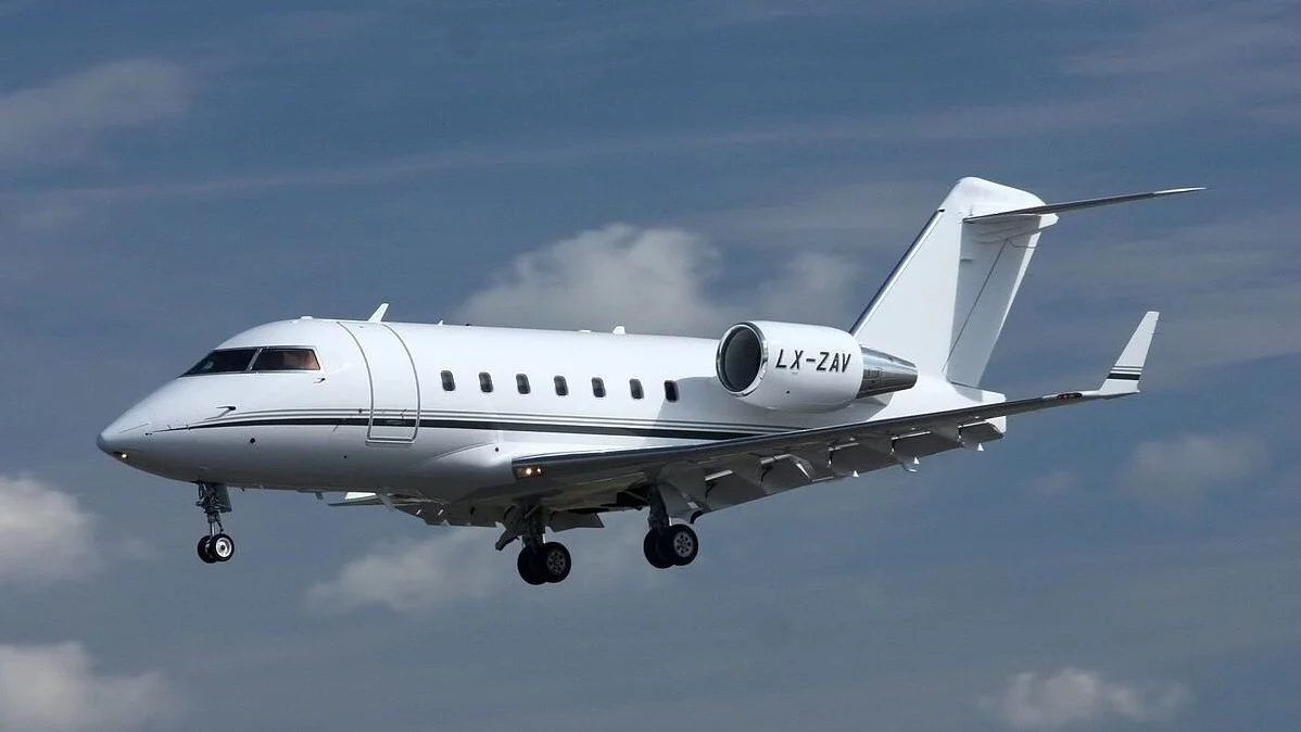 Bombardier CL604