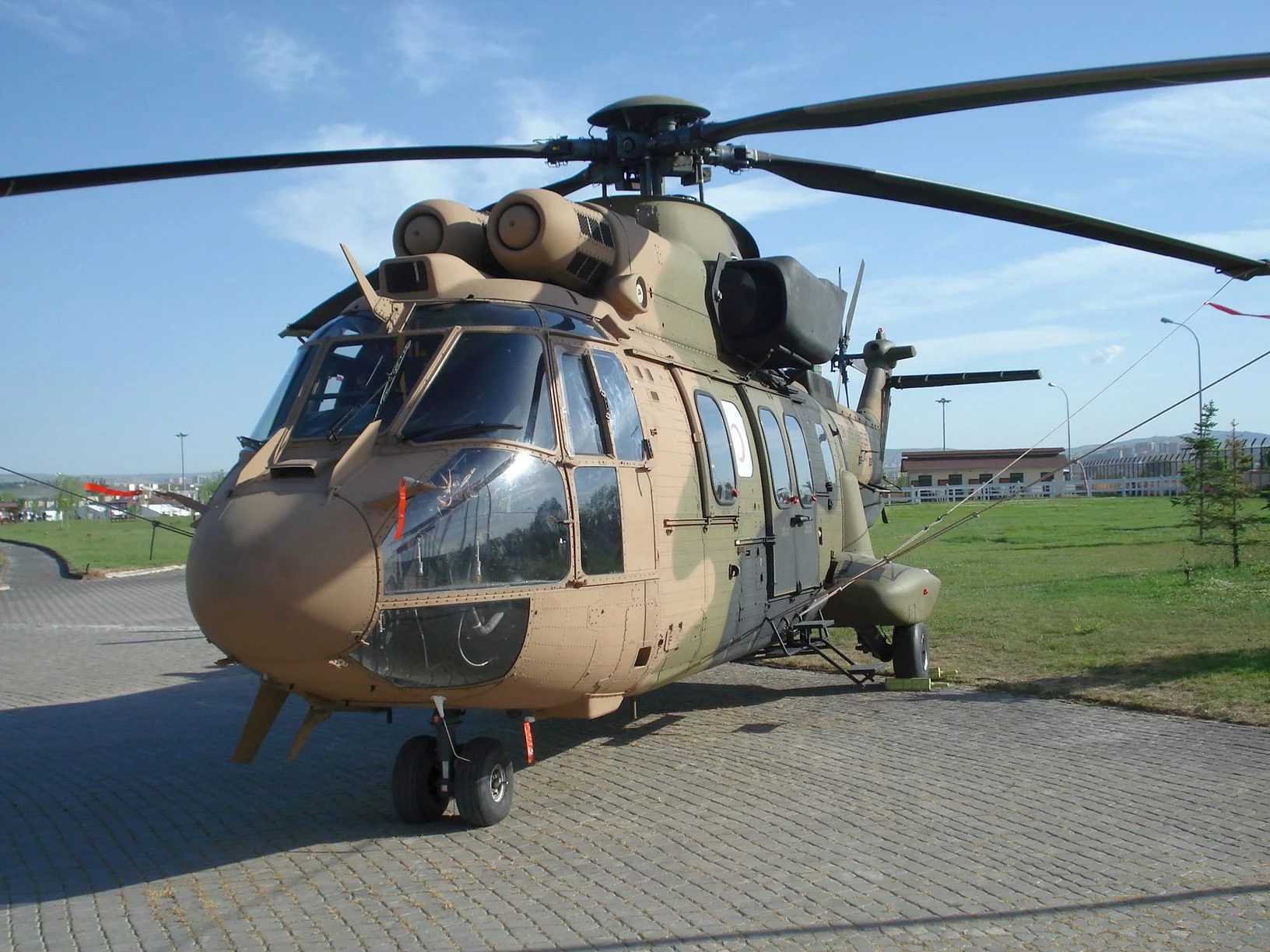 Turecki śmigłowiec Cougar