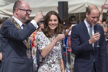 Kate i William oraz Paweł Adamowicz podczas degustacji likieru