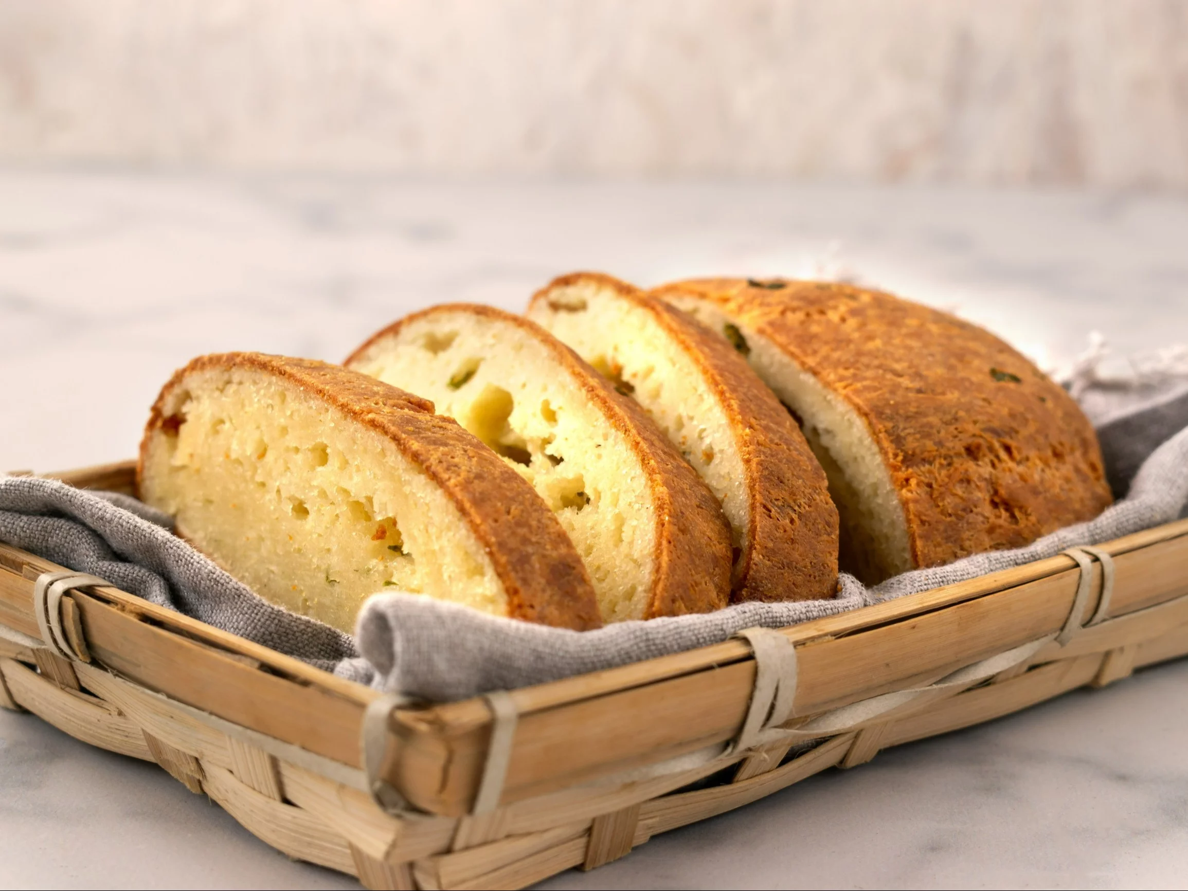 Chleb proteinowy na mozzarelli