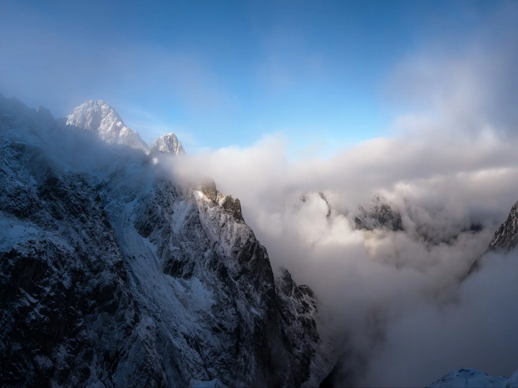 Groźny wypadek w Tatrach. Turystka spadła kilkaset metrów. „Cudowne ocalenie”