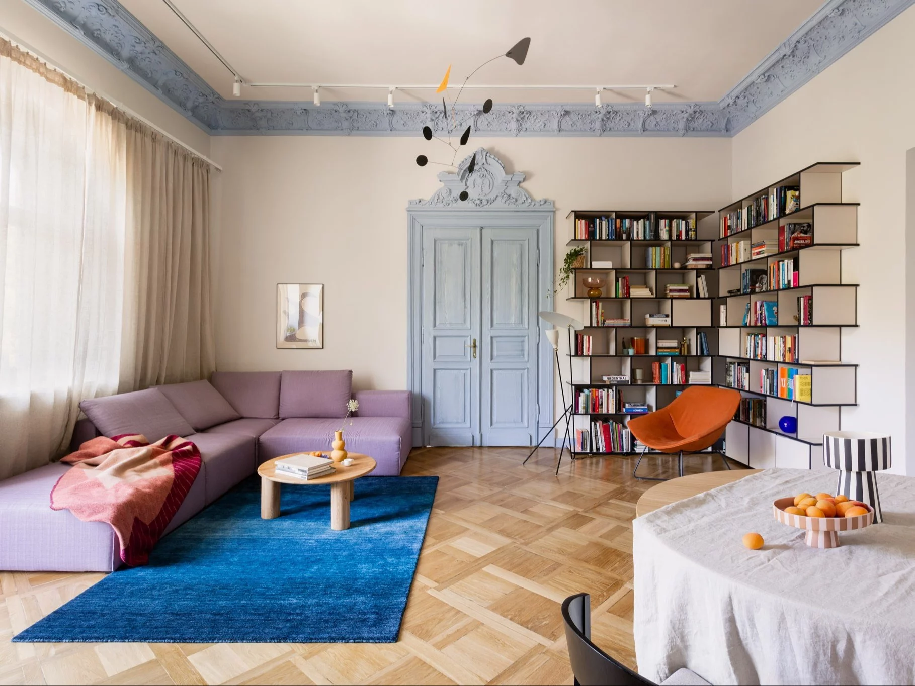 Kolorowe mieszkanie w radomskiej kamienicy, projekt Studio Iskry