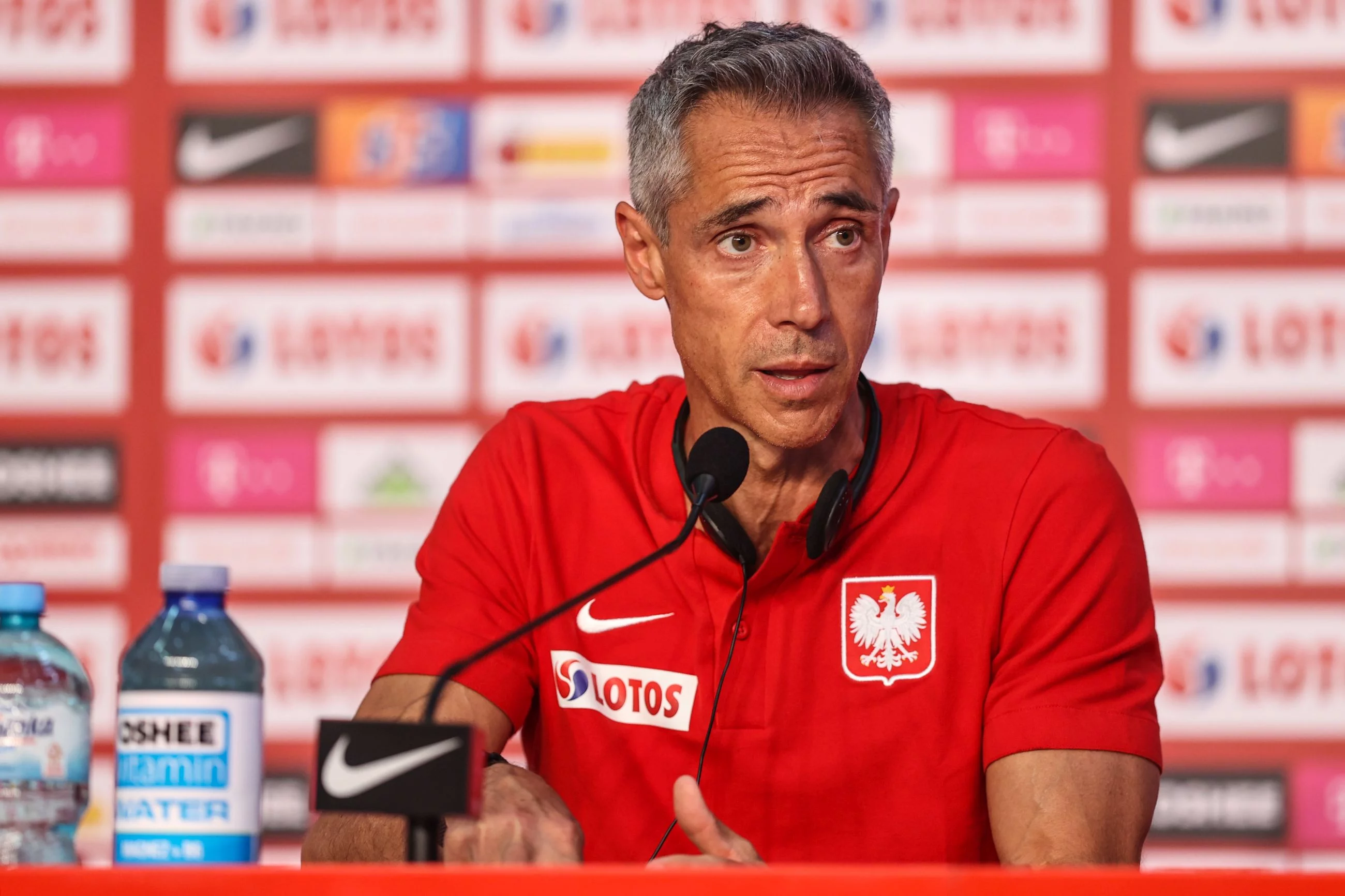 Paulo Sousa na konferencji prasowej