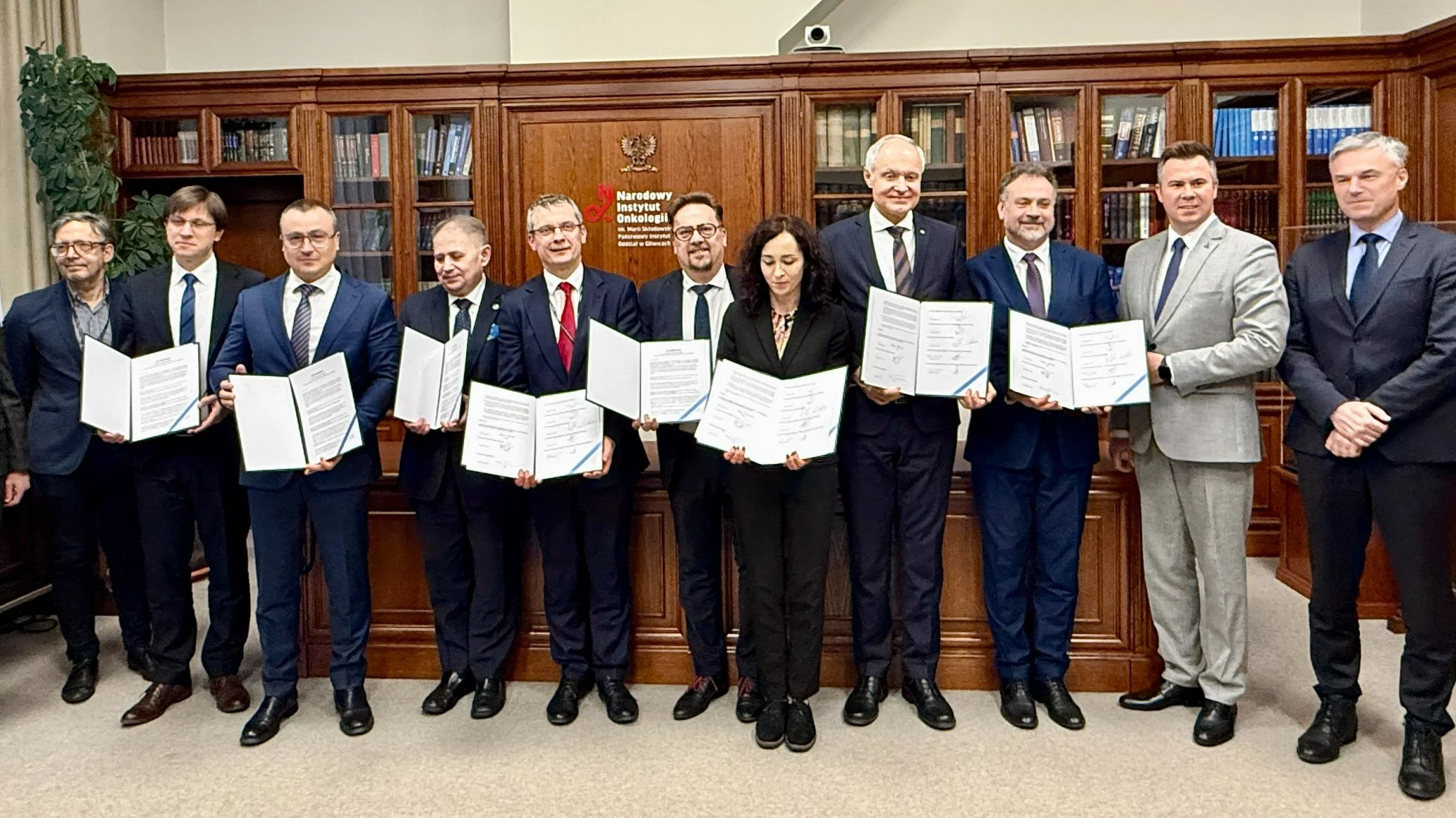 Powołanie interdyscyplinarnego konsorcjum AI