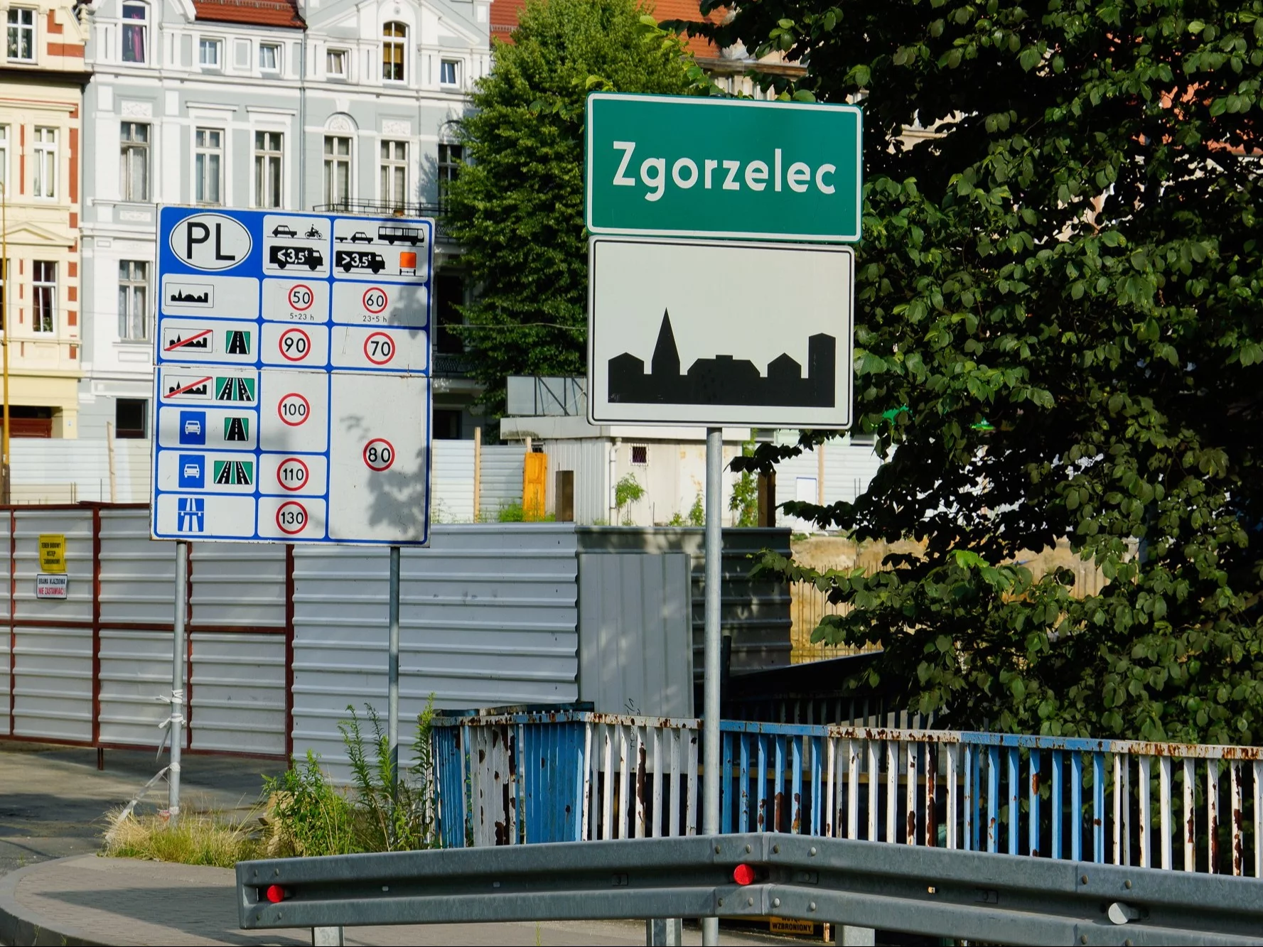 Zgorzelec, granica widziana z mostu Jana Pawła II