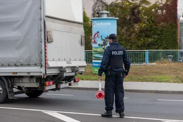 Kontrole policji na moście we Frankfurcie nad Odrą