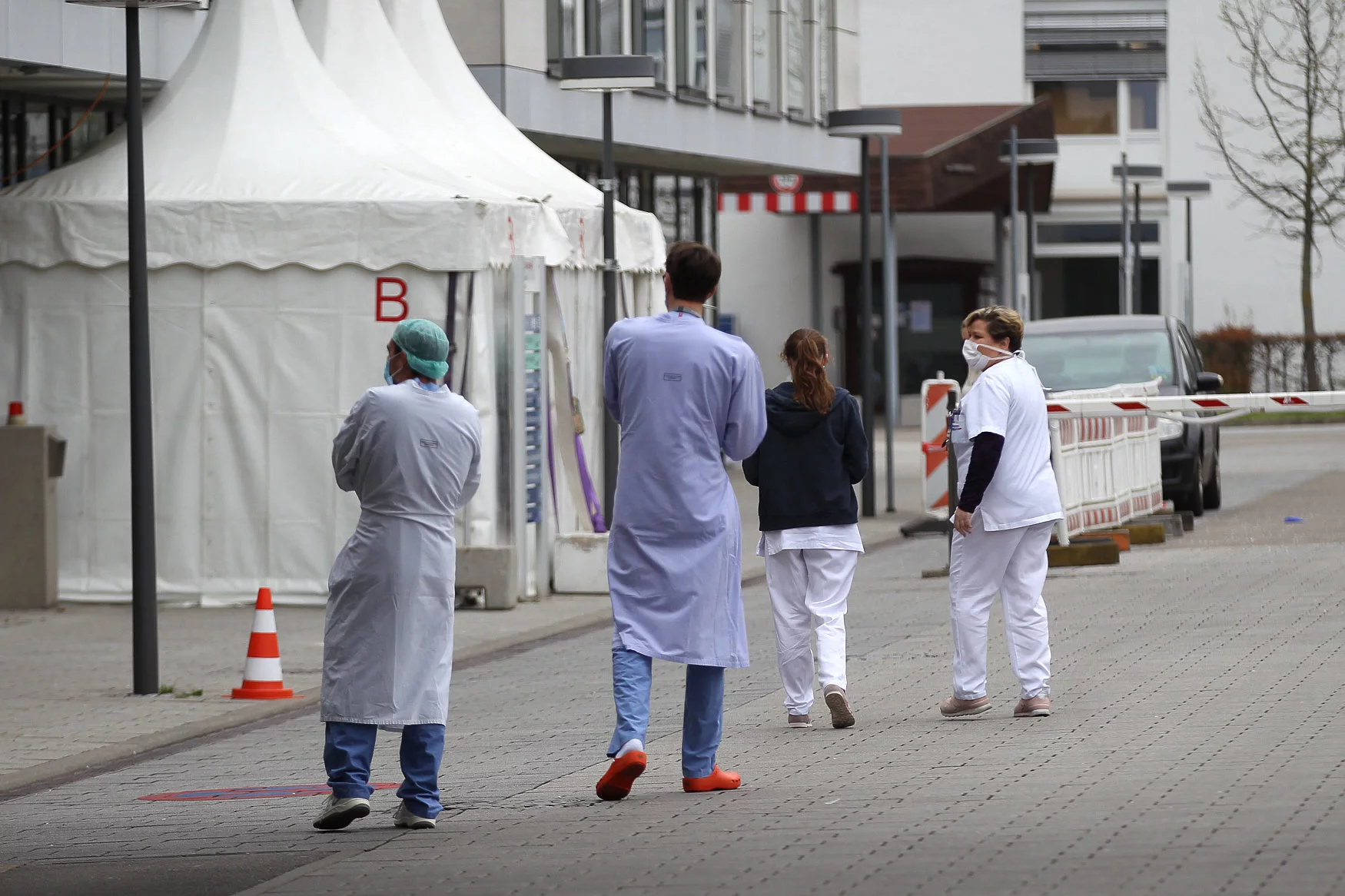 Przedstawiciele służby zdrowia we Freiburgu