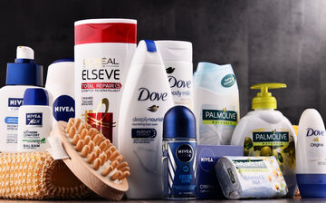 Kosmetyki marki Unilever, zdjęcie ilustracyjne