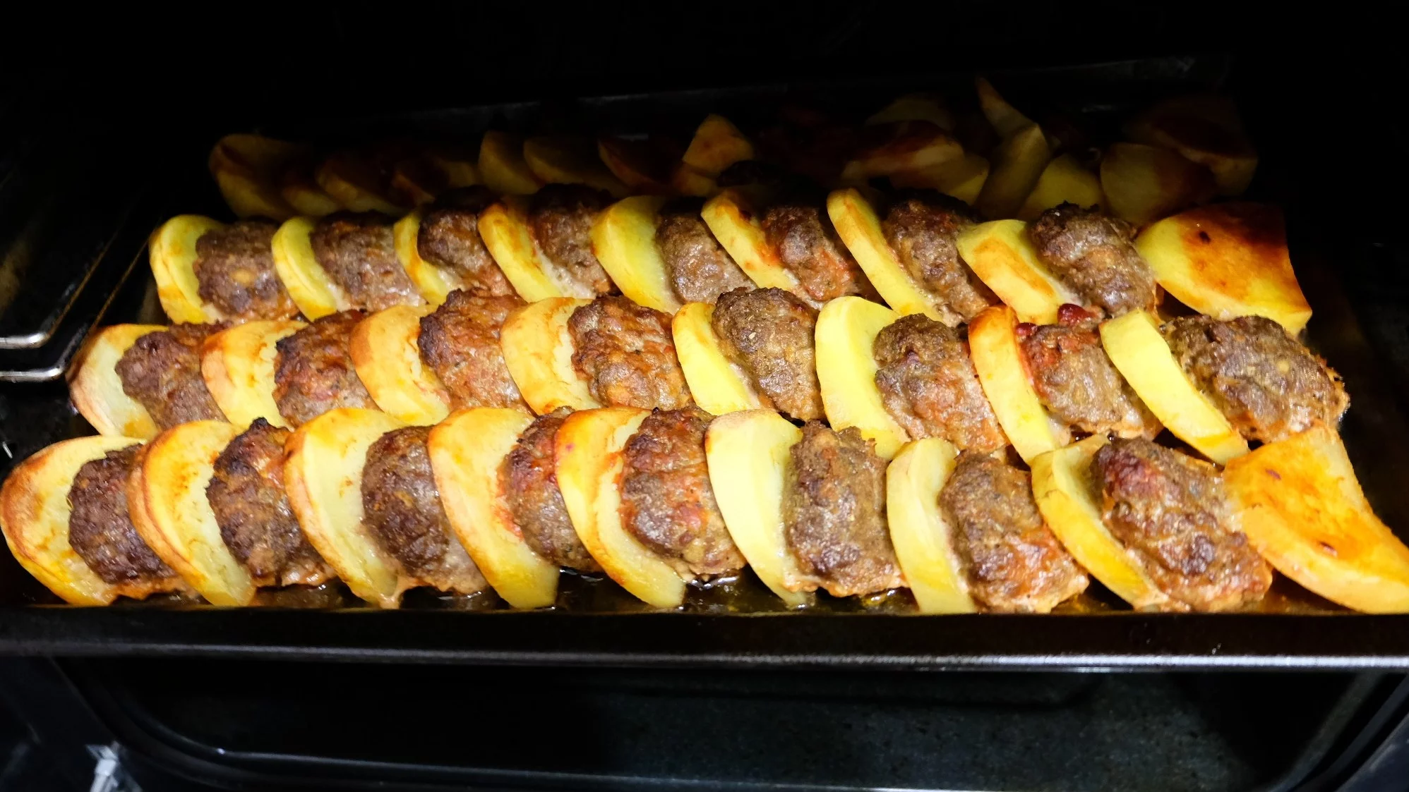 Mielone z ziemniakami z piekarnika