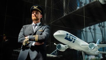 Kpt. Maciej Smólski, szef pilotów B787 PLL LOT