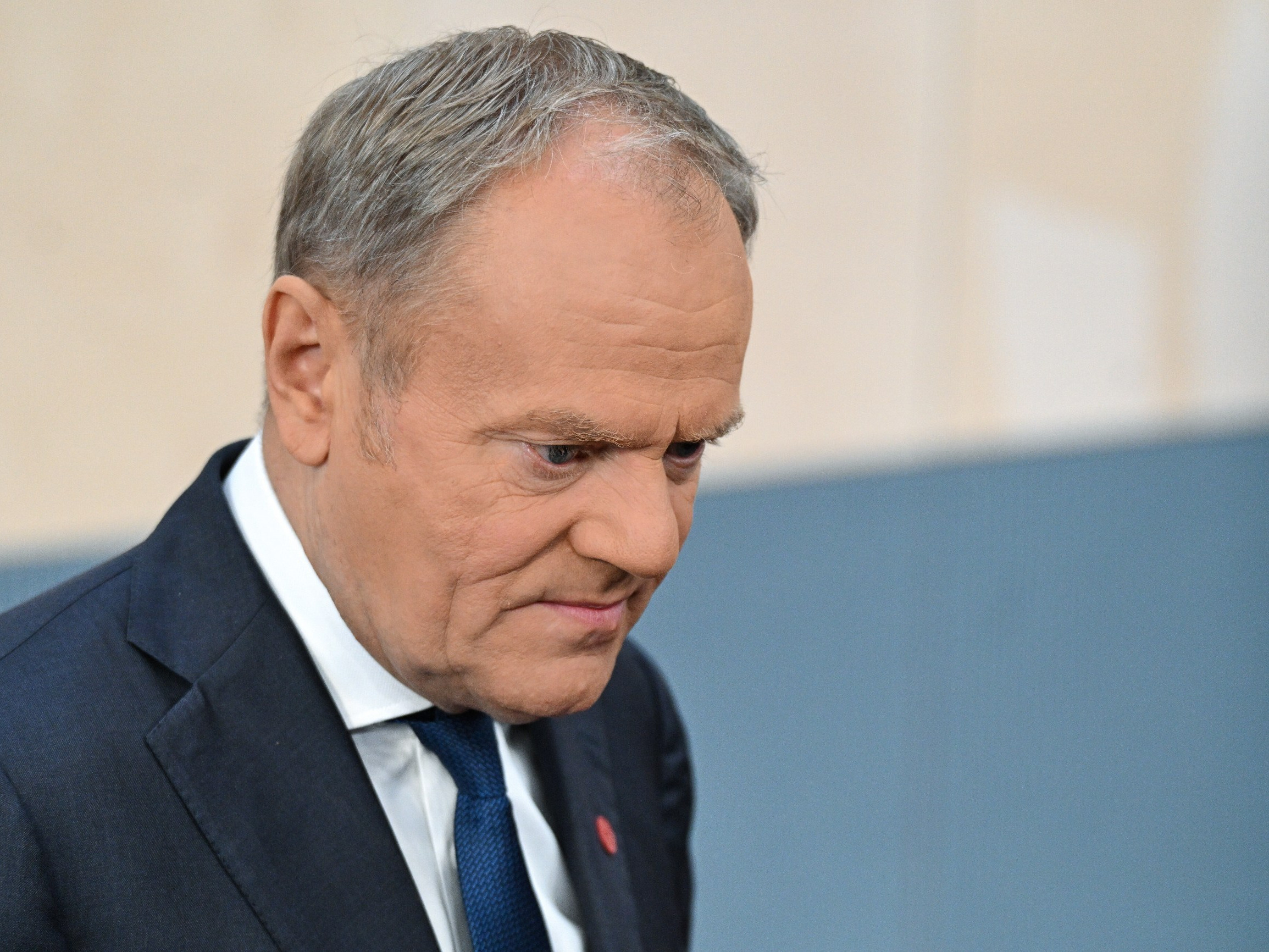 Zwolnienia w SOP. Tusk: Jak jestem z kogoś niezadowolony, to mu dziękuję