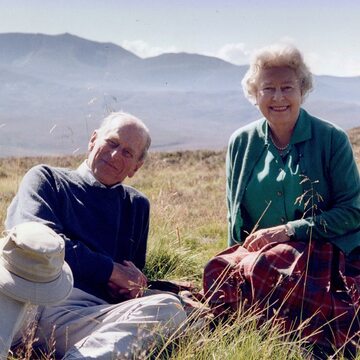 Książę Filip i królowa Elżbieta II w 2003 roku w Szkocji