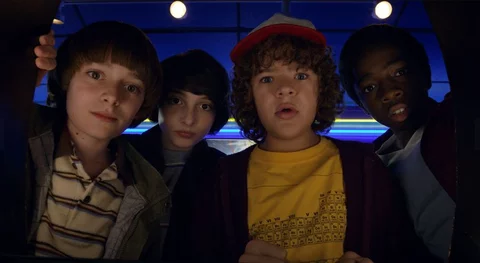 Scena z serialu "Stranger Things"
