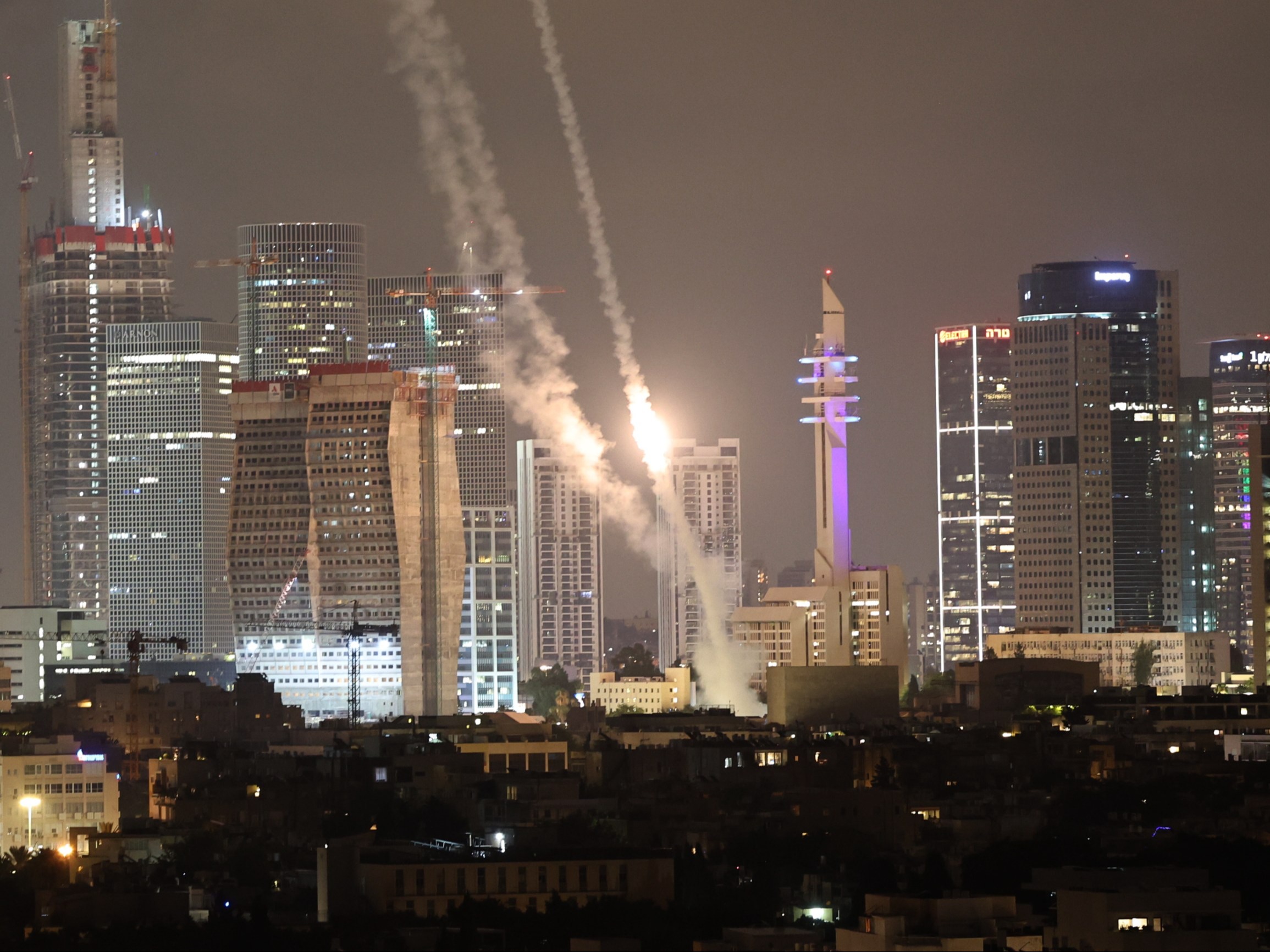 Kto by chciał umierać za ajatollahów? Jak nękanie Iranu skutecznie osłabia Rosję i Chiny